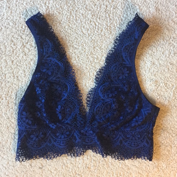Victoria's Secret Other - *final price* Navy Lace Victoria’s Secret Bralette